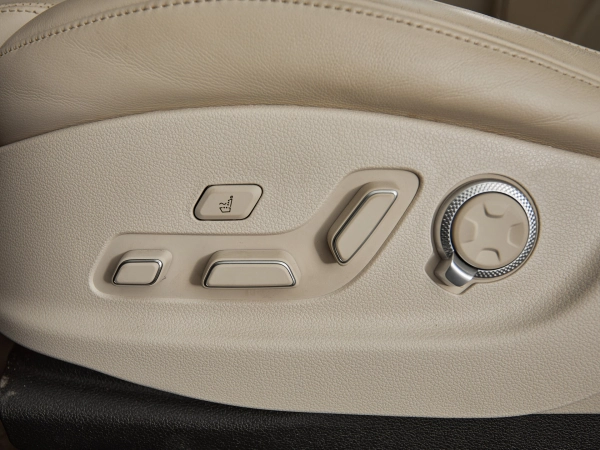 Genesis GV80, I фото №15