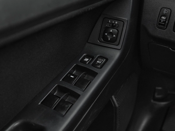 Mitsubishi Lancer, X фото №11