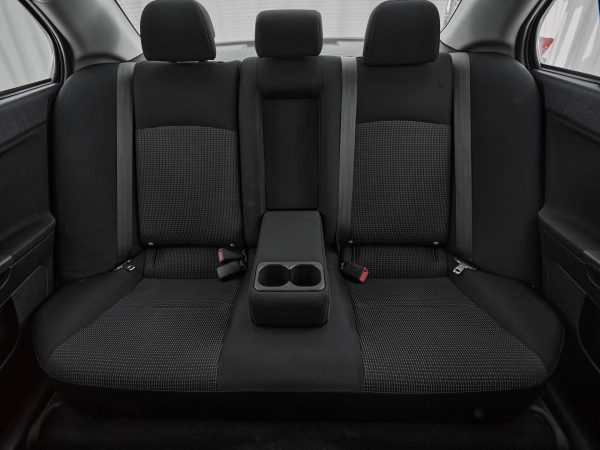 Mitsubishi Lancer, X фото №15