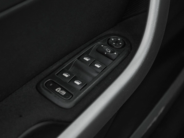 Peugeot 308, I фото №14