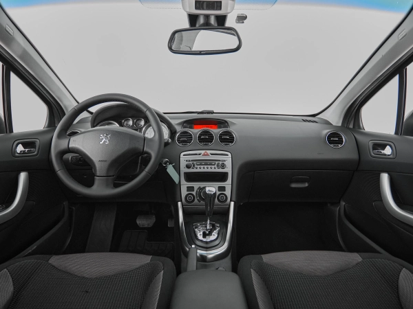 Peugeot 308, I фото №9