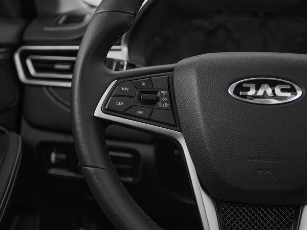 JAC J7, I фото №12