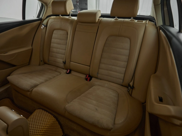Volkswagen Passat, B6 фото №18