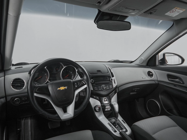 Chevrolet Cruze, I Рестайлинг фото №7