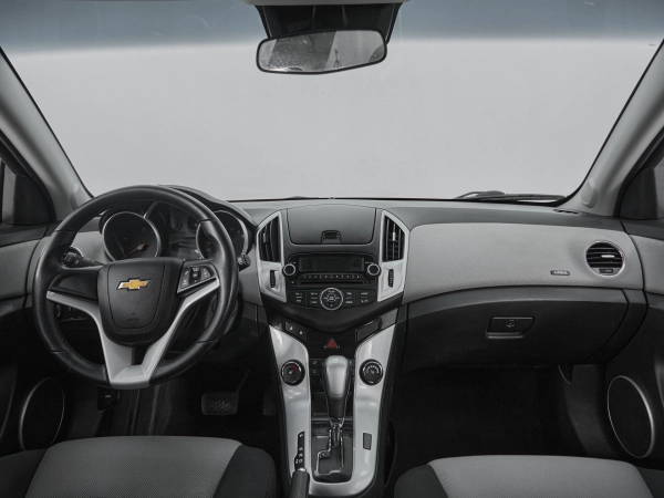 Chevrolet Cruze, I Рестайлинг фото №8