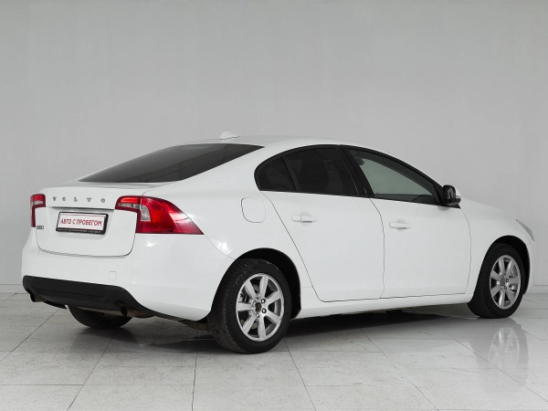 Volvo S60, II фото №6