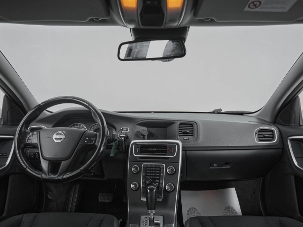 Volvo S60, II фото №8