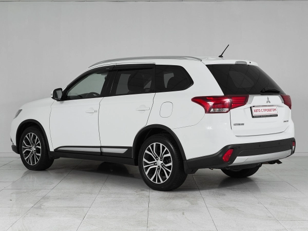 Mitsubishi Outlander, III Рестайлинг 2 фото №4