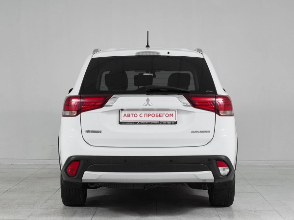 Mitsubishi Outlander, III Рестайлинг 2 фото №5