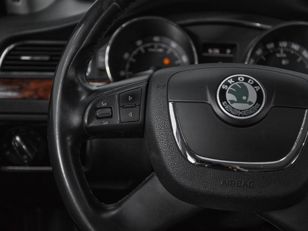 Skoda Superb, II фото №11