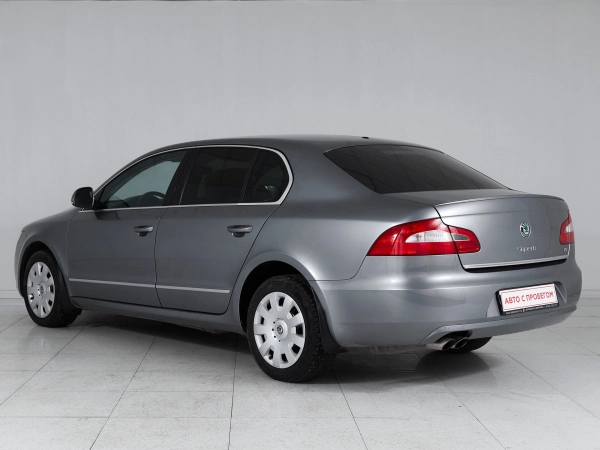 Skoda Superb, II фото №4