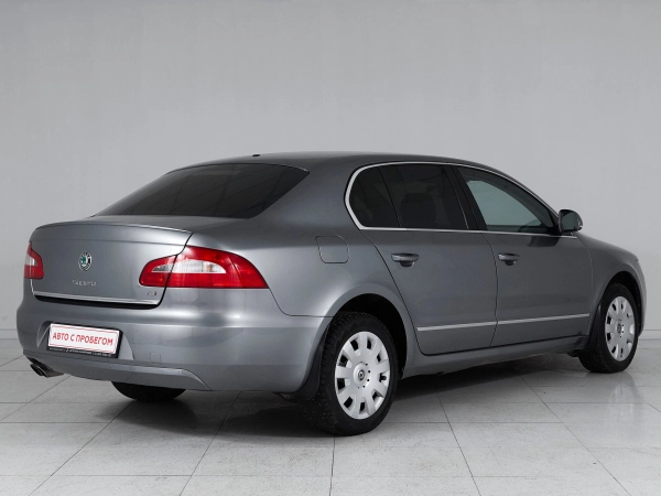 Skoda Superb, II фото №6