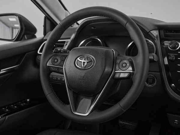 Toyota Camry, VIII (XV70) фото №10