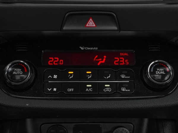Kia Sportage, III фото №17