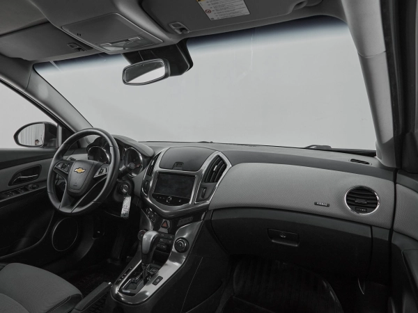 Chevrolet Cruze, I Рестайлинг фото №9