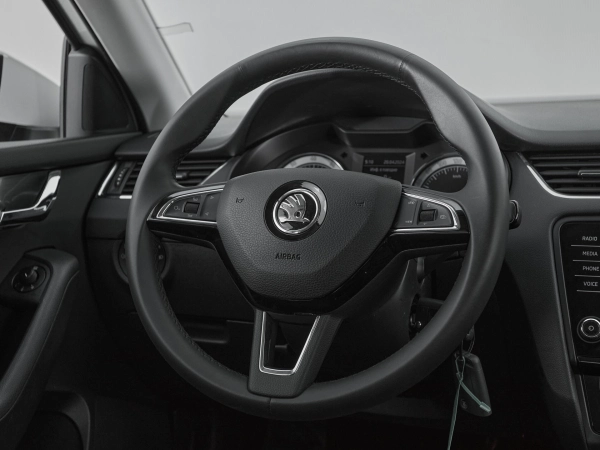 Skoda Octavia, III (A7) Рестайлинг фото №10