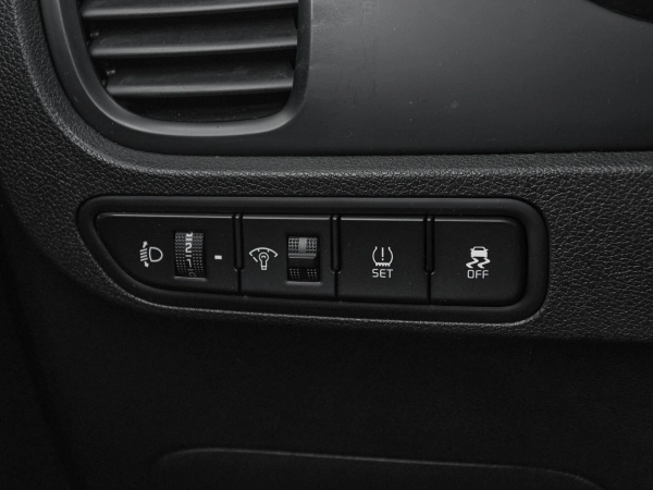 Kia Rio, IV фото №13