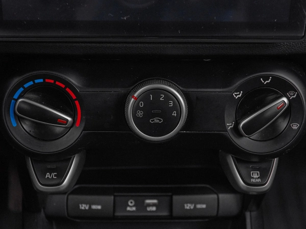 Kia Rio, IV фото №15