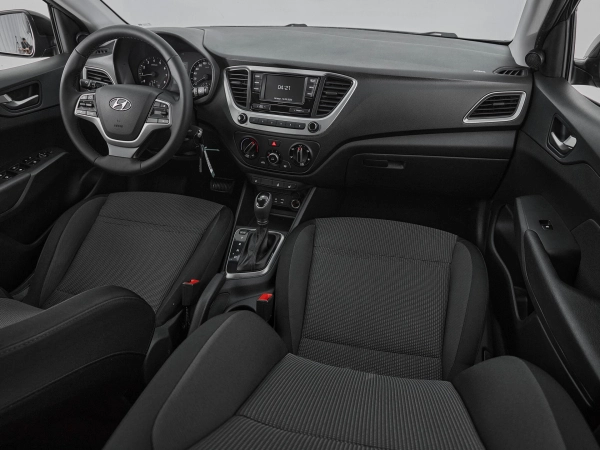 Hyundai Solaris, I Рестайлинг фото №9