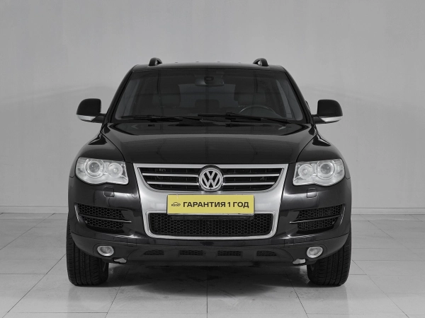Volkswagen Touareg, I Рестайлинг фото №2