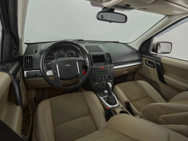 Land Rover Freelander, II Рестайлинг фото №9