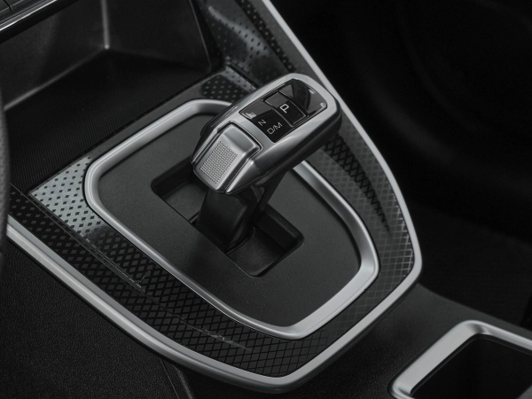Haval M6, II фото №19