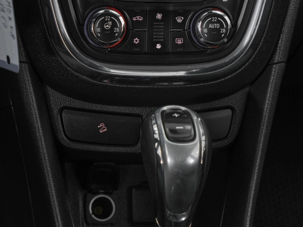 Opel Mokka, I фото №15