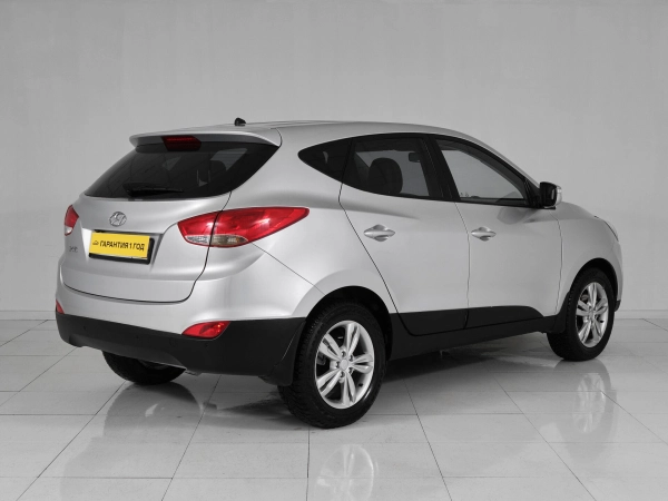 Hyundai ix35, I Рестайлинг фото №6