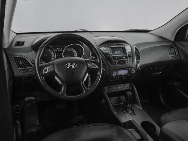 Hyundai ix35, I Рестайлинг фото №7