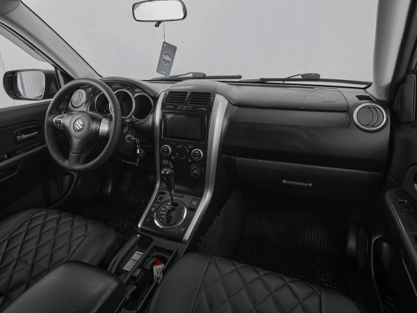 Suzuki Grand Vitara, II Рестайлинг фото №9