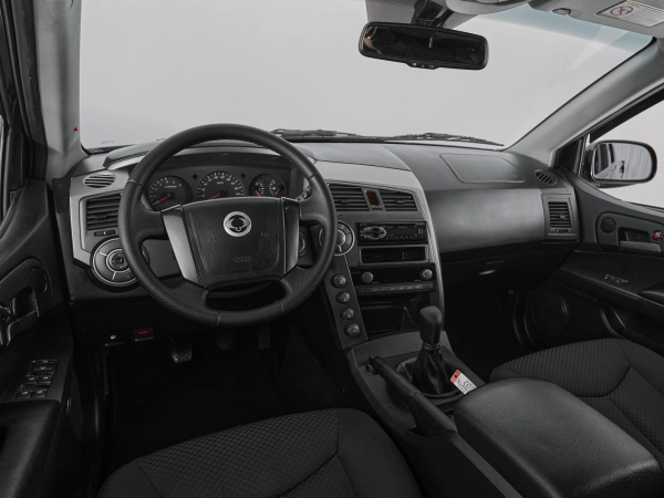 SsangYong Kyron, I Рестайлинг фото №7