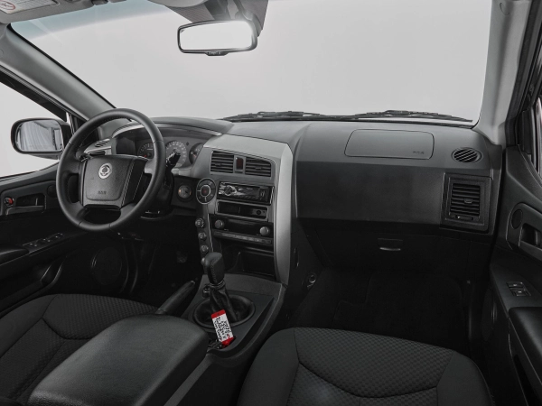 SsangYong Kyron, I Рестайлинг фото №9