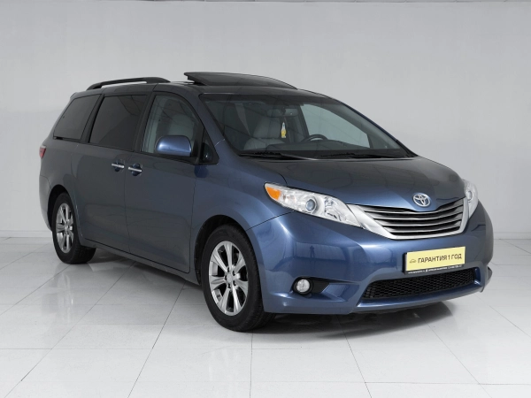 Toyota Sienna, III Рестайлинг фото №3