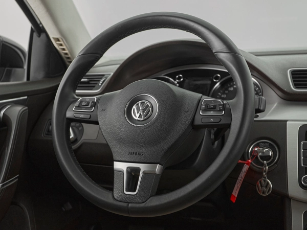 Volkswagen Passat, B7 фото №10