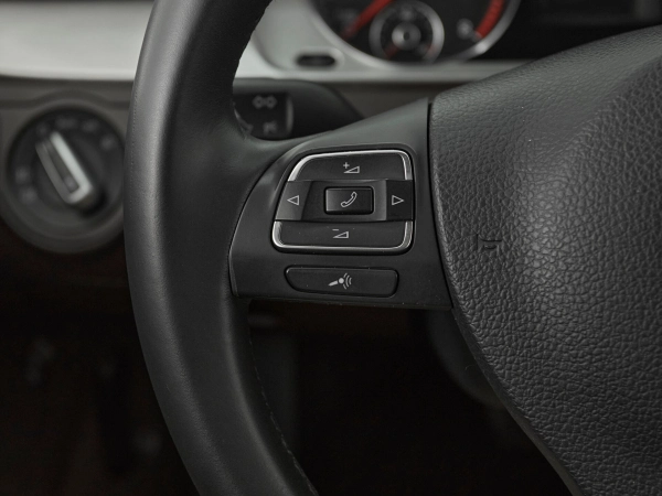 Volkswagen Passat, B7 фото №13