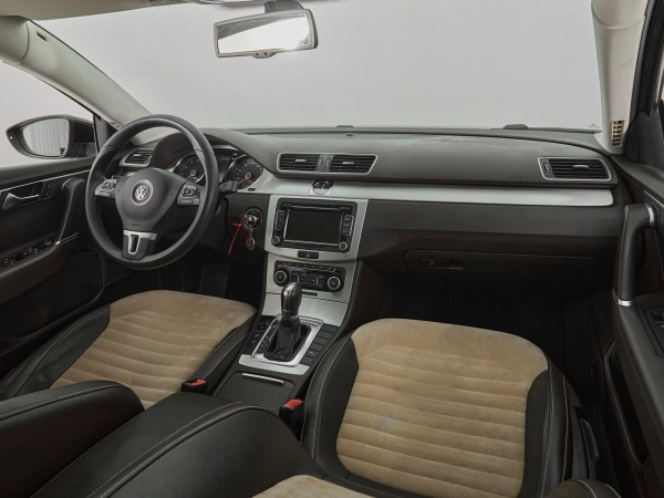 Volkswagen Passat, B7 фото №9