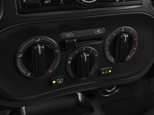 Nissan Juke, I фото №14