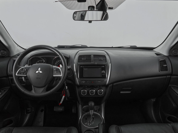 Mitsubishi ASX, I Рестайлинг фото №8