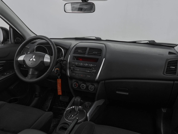 Mitsubishi ASX, I фото №8