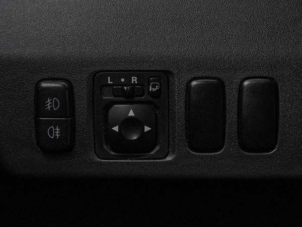 Mitsubishi Pajero, IV фото №14
