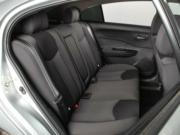 FAW Besturn B50, I фото №11