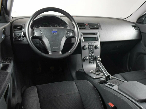 Volvo S40, II Рестайлинг фото №6
