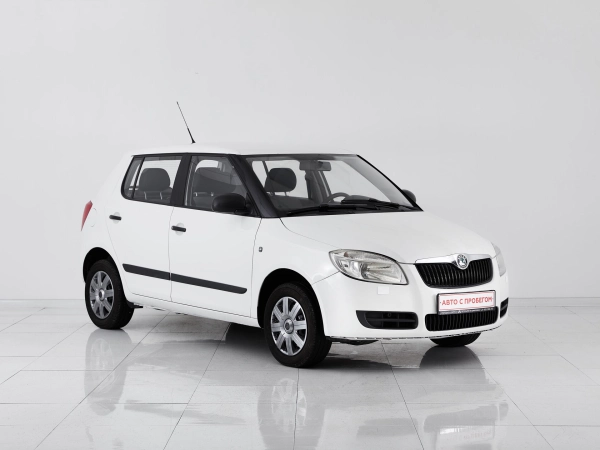 Skoda Fabia, II Рестайлинг фото №3