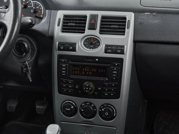 Lada (ВАЗ) Priora, I фото №12
