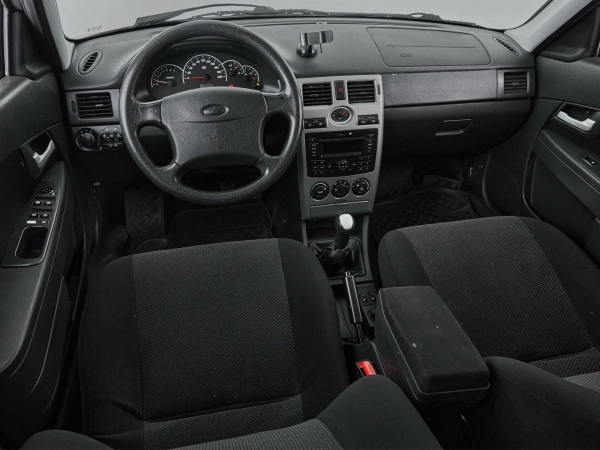 Lada (ВАЗ) Priora, I фото №9