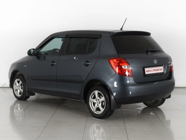 Skoda Fabia, II Рестайлинг фото №3