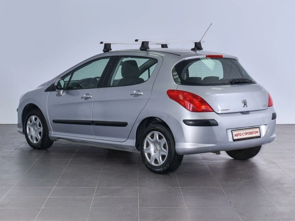 Peugeot 308, I фото №3