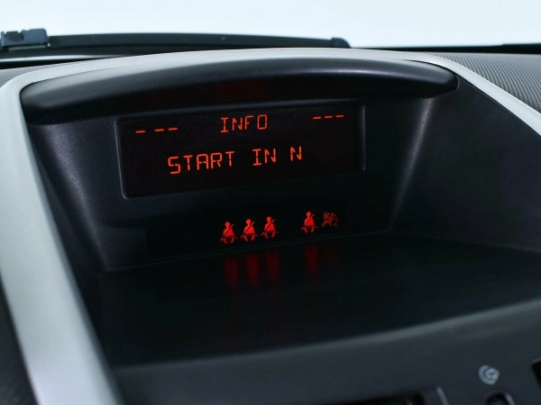 Peugeot 207, I Рестайлинг фото №8