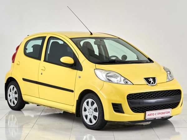Peugeot 107, I Рестайлинг фото №3