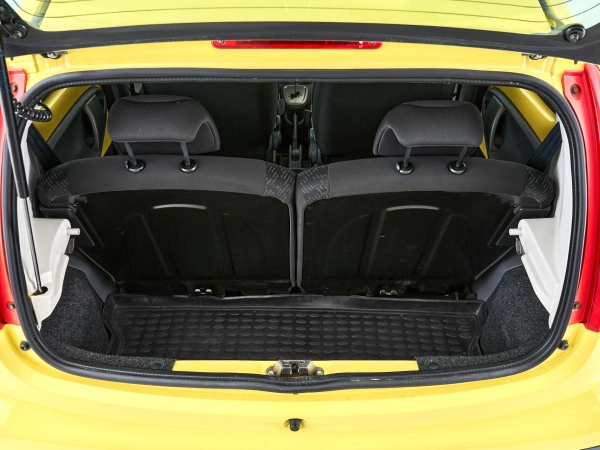 Peugeot 107, I Рестайлинг фото №7